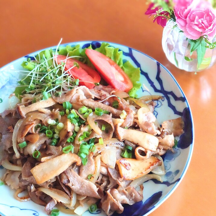 豚肉とエリンギのガーリックバター醤油炒めꕤ୭*